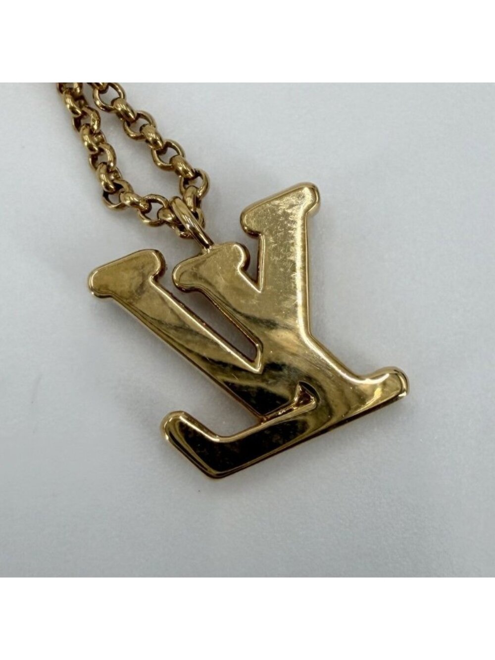 Louis Vuitton Necklace LV 2 Chain with Adjuster Star Line Stone Gold - Picture 8 of 9